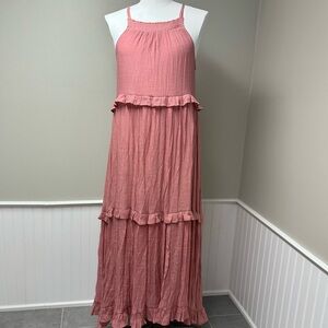 Listicle Rose Textured Woven Halter Neck Ruffle Pocket Maxi Long Dress medium